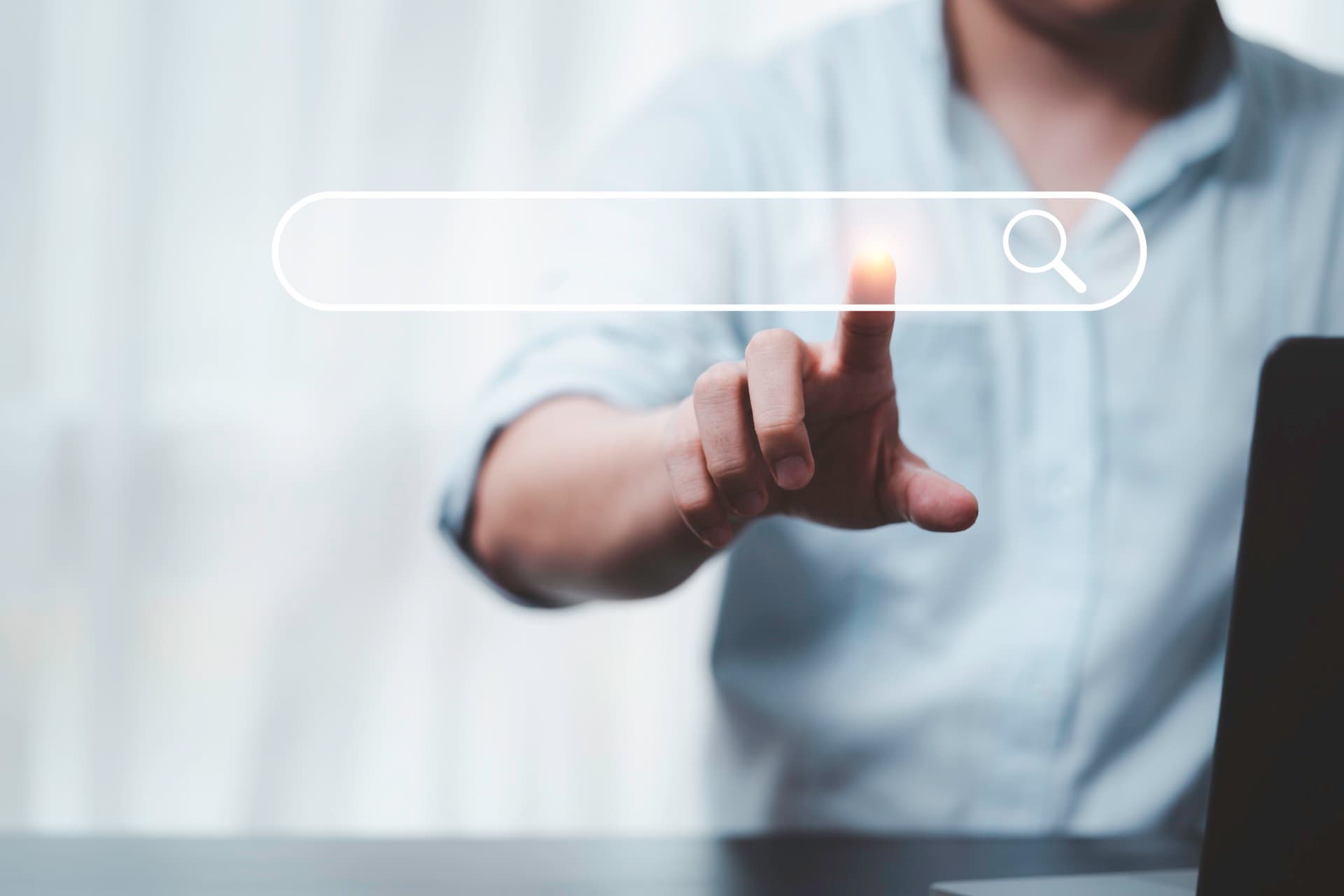 Mennyibe kerül egy weboldal 2026-ban?